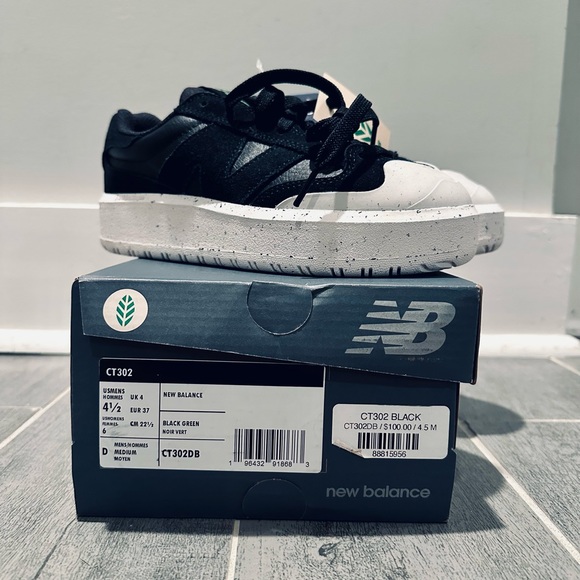 New Balance CT302, Black - Picture 2 of 7